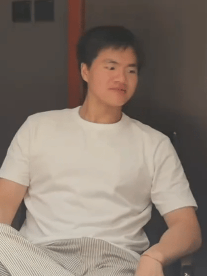 肠儿来合影