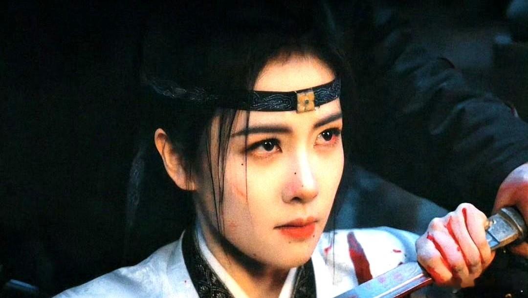 央视的决策真是出人意料，竟然让白鹿主演的新剧直接挑战胡歌和杨紫。 就在正午阳光的