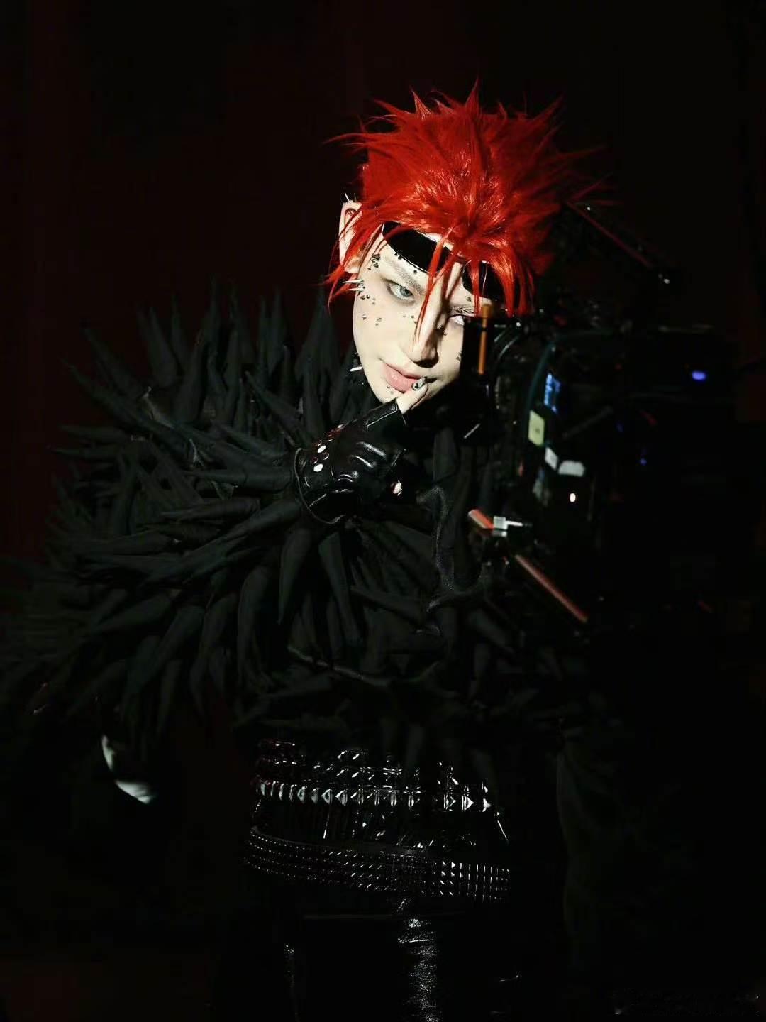 小鬼全球巡回演唱会官宣小鬼太争气了！全球巡演覆盖多城，新歌出圈，国际舞台大放异彩