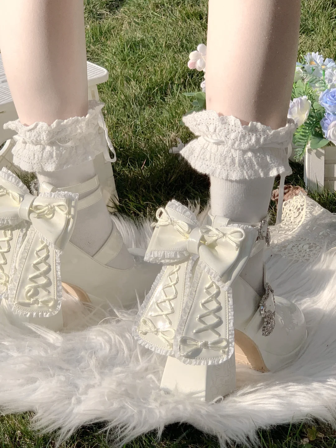 拜托 女孩子真的拒绝不了这双白色🎀