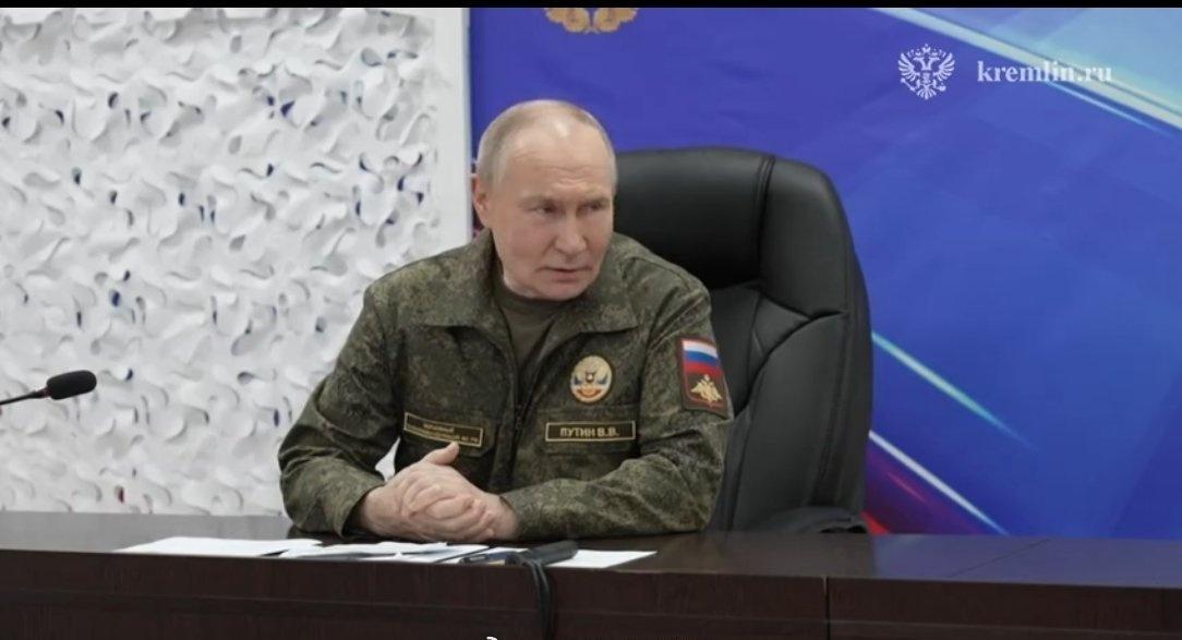 俄罗斯总统普京已宣布任命俄罗斯南部军区参谋长谢尔盖·梅德韦杰夫为该军区总司令。