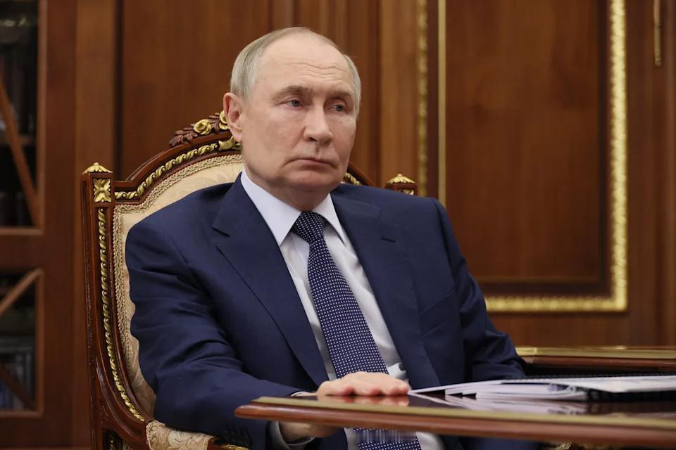 即便是普京会见美国特使史蒂夫·威特科夫的最后一刻，俄罗斯仍在给乌克兰施压，争取谈