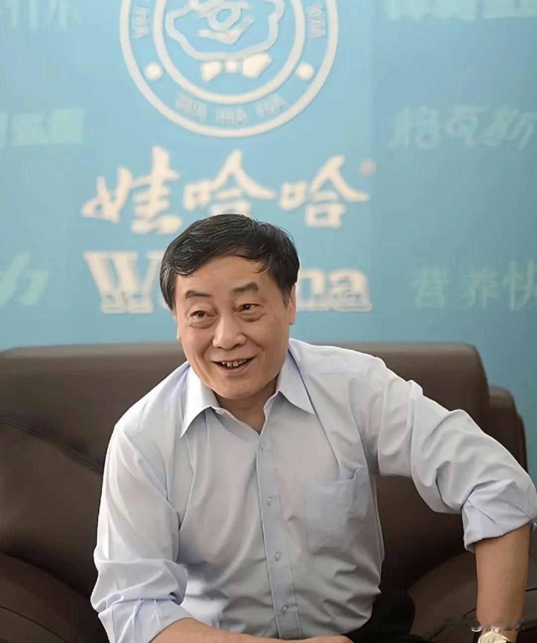 现在吃瓜都是越来越高端了，连带补习金融、法律、企业运营、银行运作，涉及跨国婚姻法