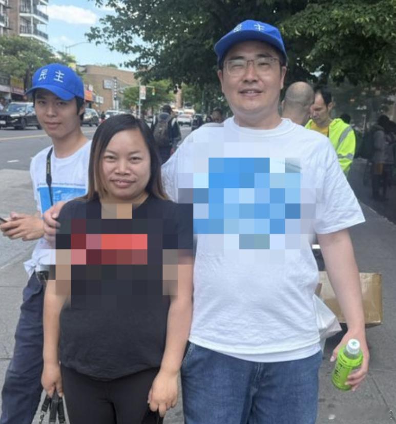 网友：来自跑路美国桂XX的“高光时刻”据了解，目前桂XX的生活费由🐸提供。不过