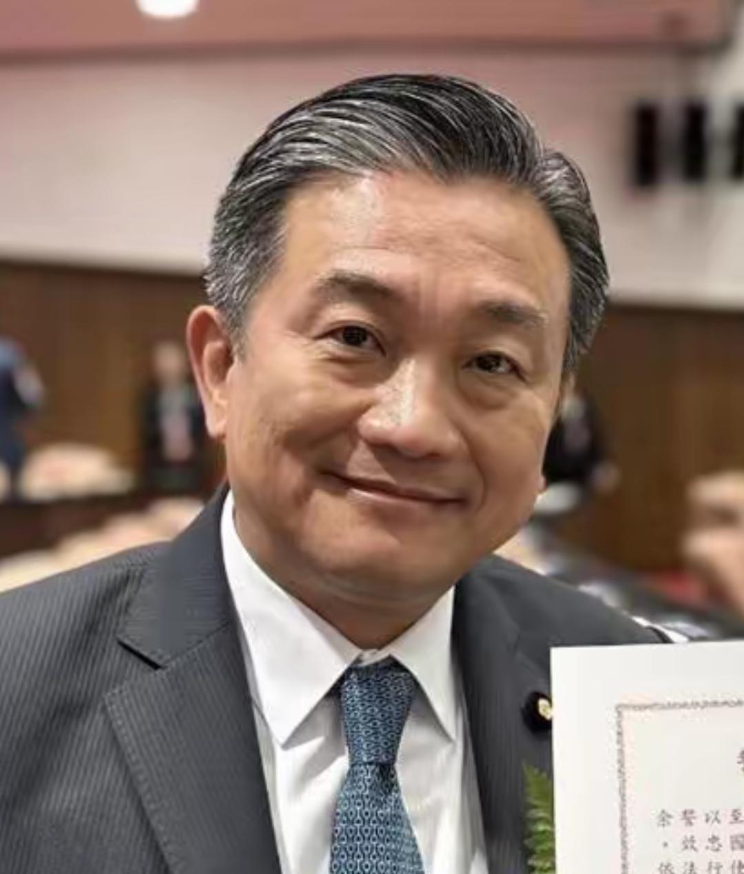 民进党立委王定宇又出花边新闻了，又被媒体曝光与年轻女子有不伦之恋，上一次王定宇是