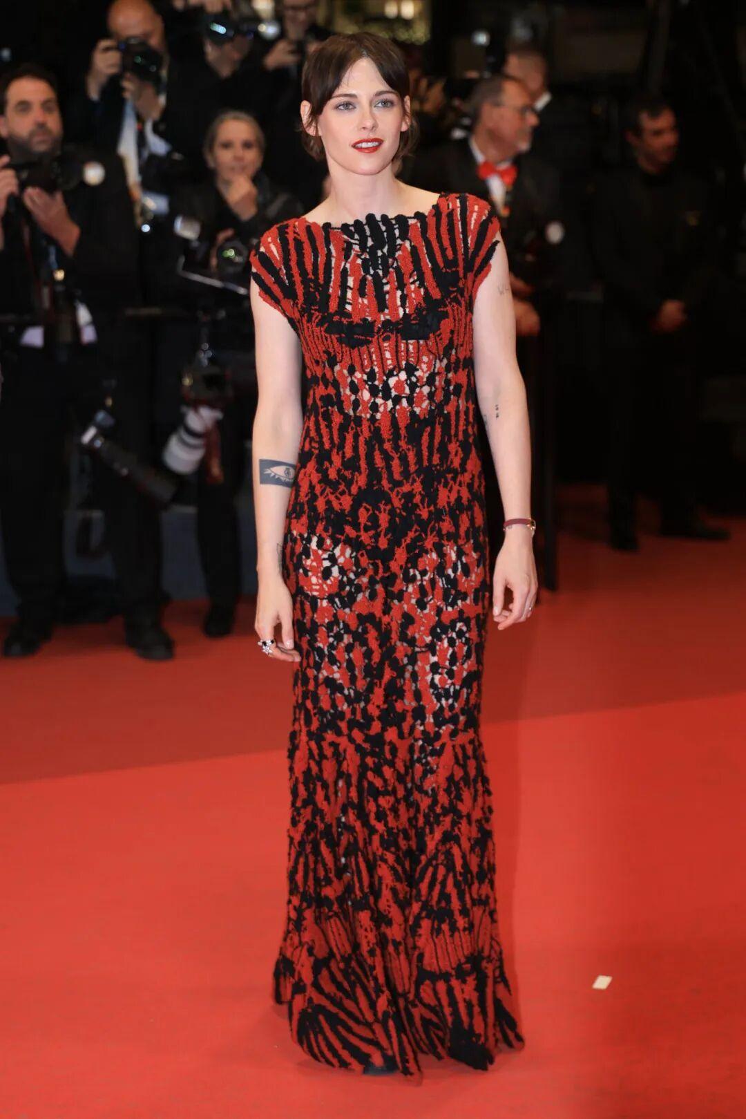 克里斯汀·斯图尔特（Kristen Stewart）穿着CHANEL 香奈儿FW