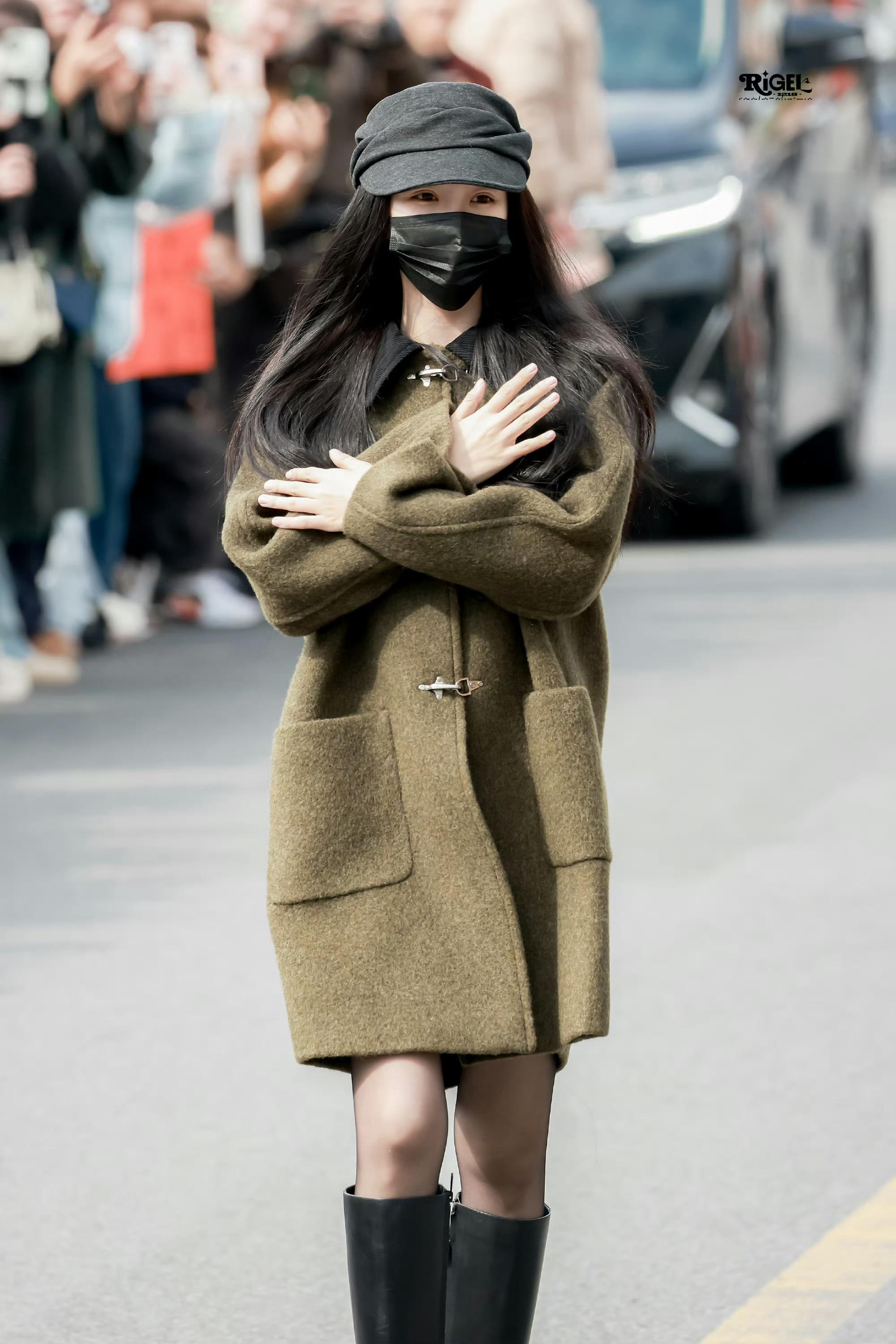 虞书欣  ✨虞书欣云初✨虞书欣虞书欣｜虞书欣云初令她，拼尽全力挣脱无限命运循环，