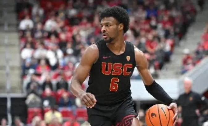 #布朗尼落选首轮# 万众瞩目啊，NBA2024年选秀大会，今日上午结束了首轮秀的