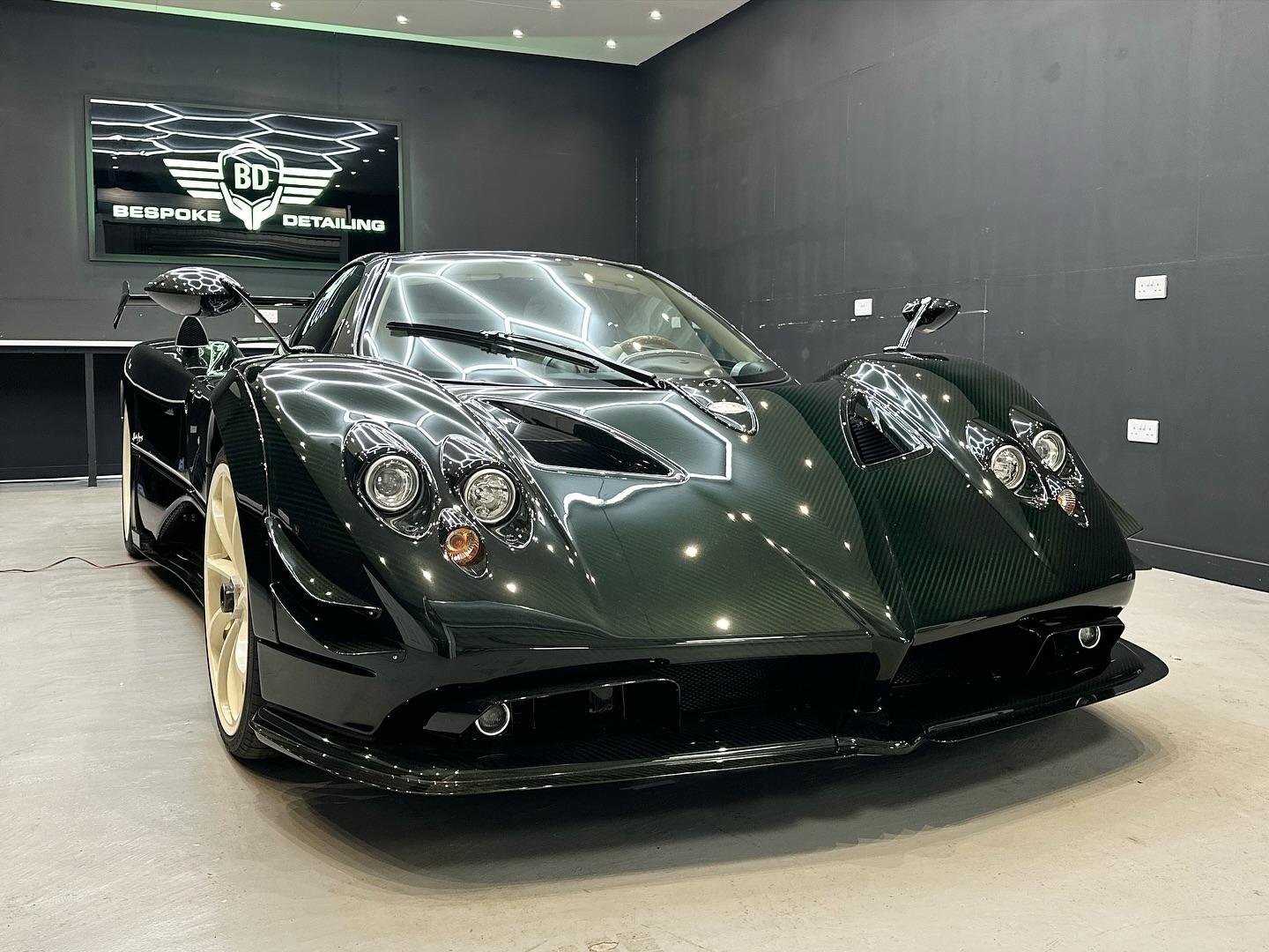 最新一台的爱马仕版本Pagani Zonda One Off，女车主是...