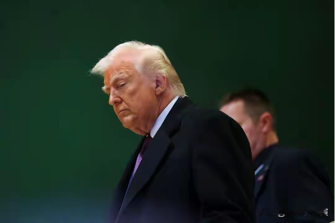 美航母刚到中东，不到24小时，伊朗发出毁灭警告，中方一句话定调