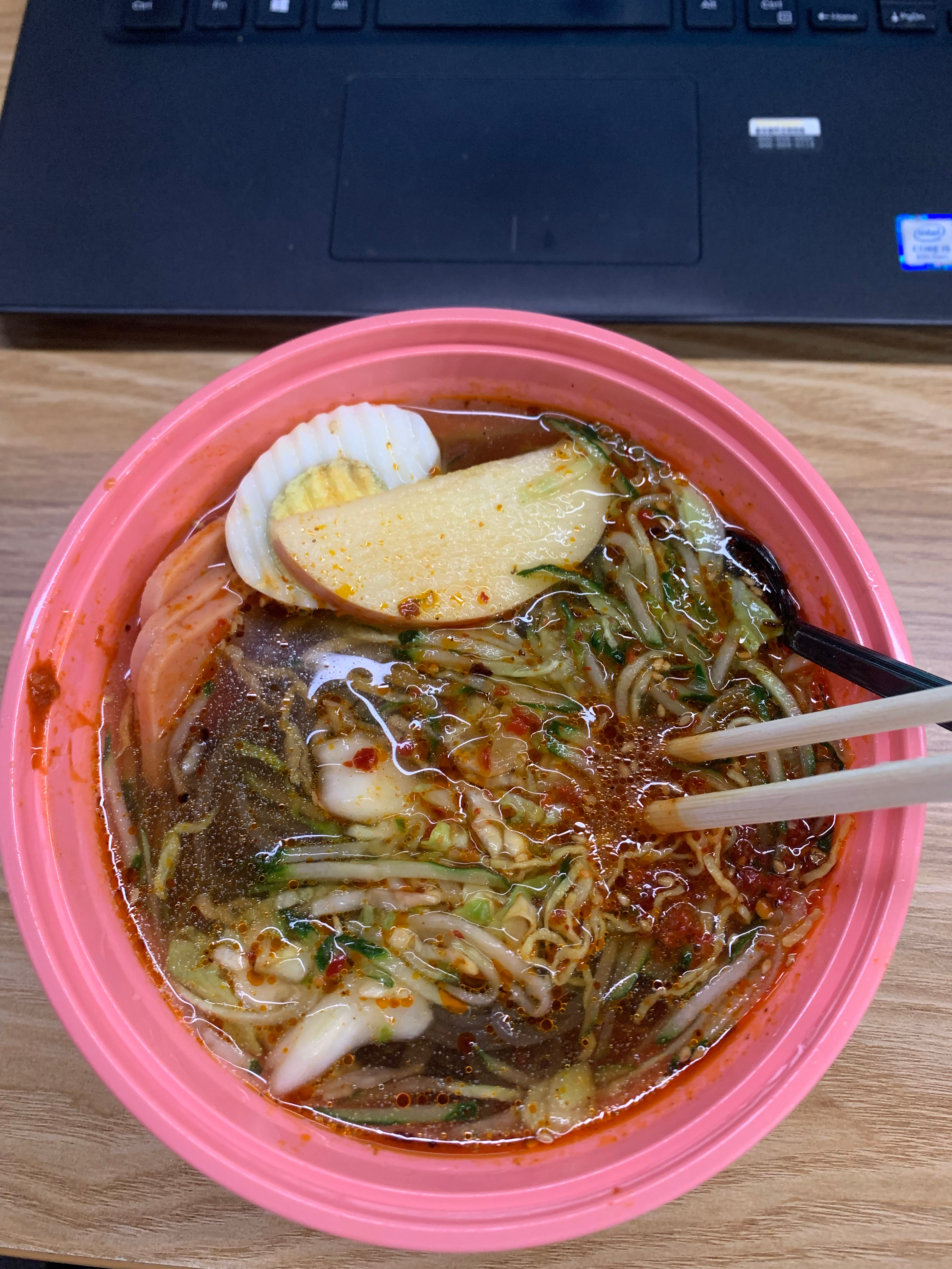 好吃的冷面[打call] ​​​