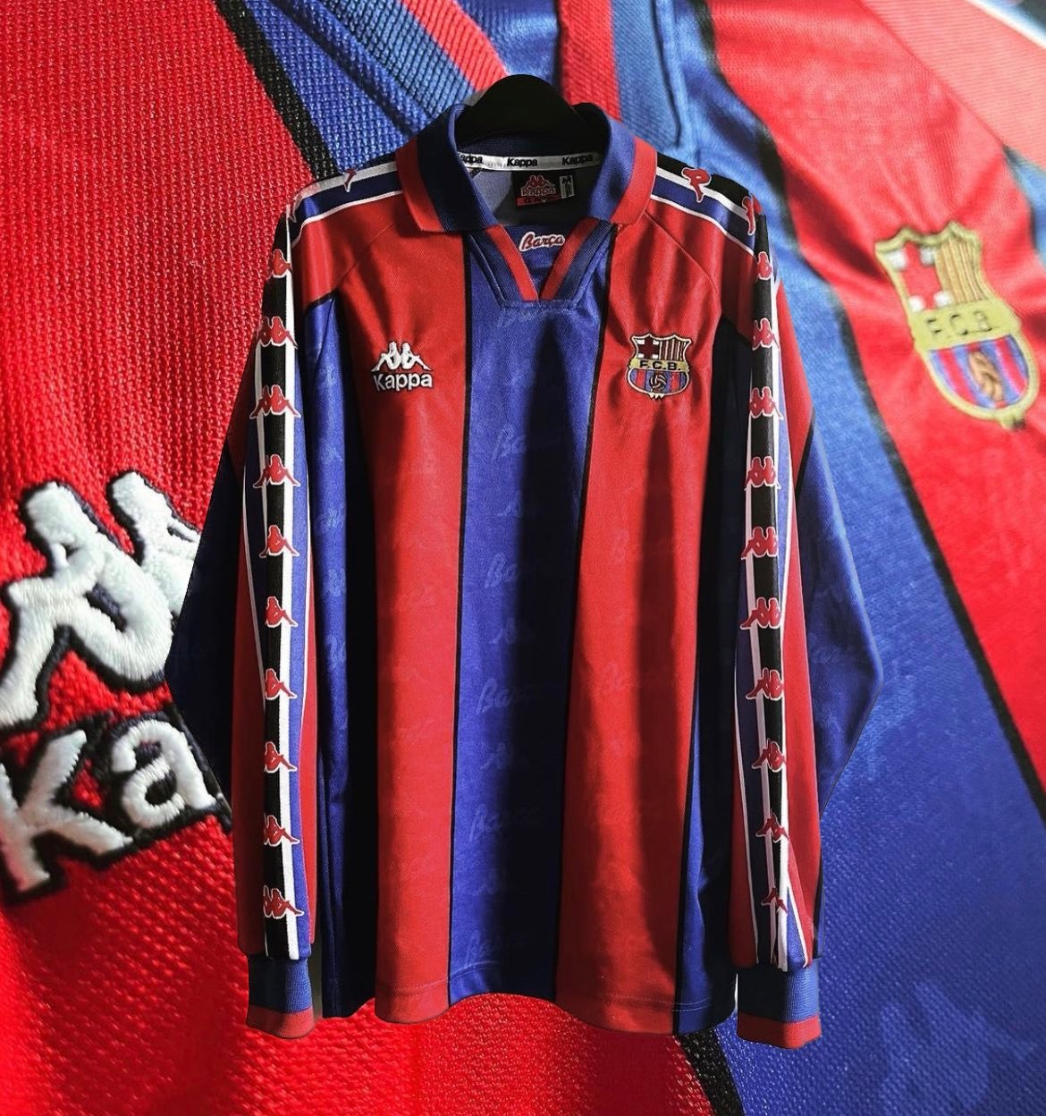 看到这件球衣，你首先想到了谁？巴萨