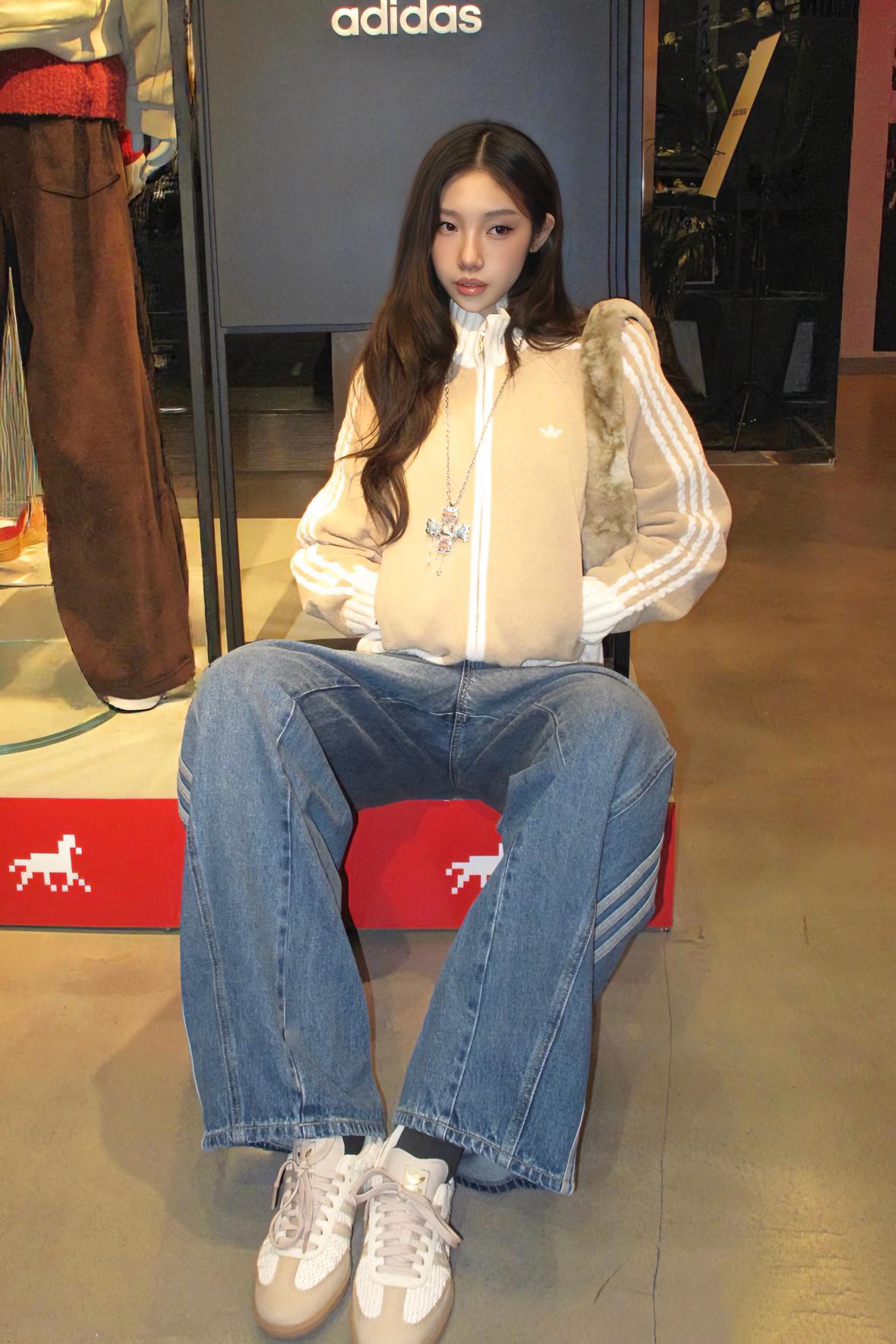 如入春后的职场穿搭。