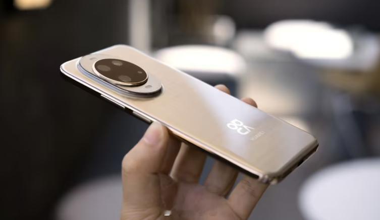 华为 nova 14 Pro / Ultra 手机更新实装「个性色卡」功能 