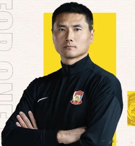 呵呵！[捂脸]中国男足启用国产教练，
想来的洋教练们都傻眼了吧，中国足球的钱是不