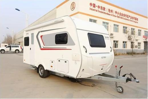 爱旅房车490干湿分离版，售价只需12.98万元！该车尺寸5990*2170*2