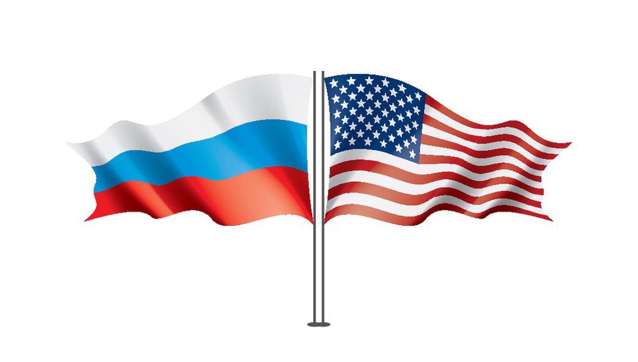 美国放松对俄石油制裁，说白了就是形势所逼的战术调整。美以伊战事升级，霍尔木兹海峡