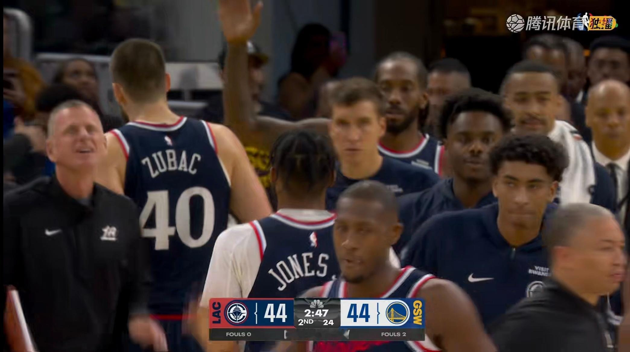 追平了[微笑]这个阵容不行！快船vs勇士 ​​​