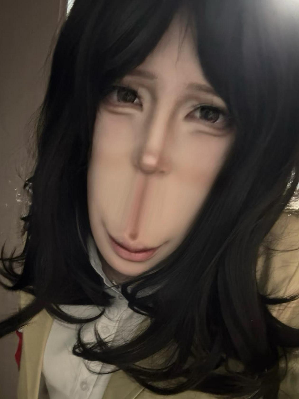 “搞事早苗”之流颠倒黑白，为军国主义招魂，只会点燃中华民族百年怒火。

那把“大