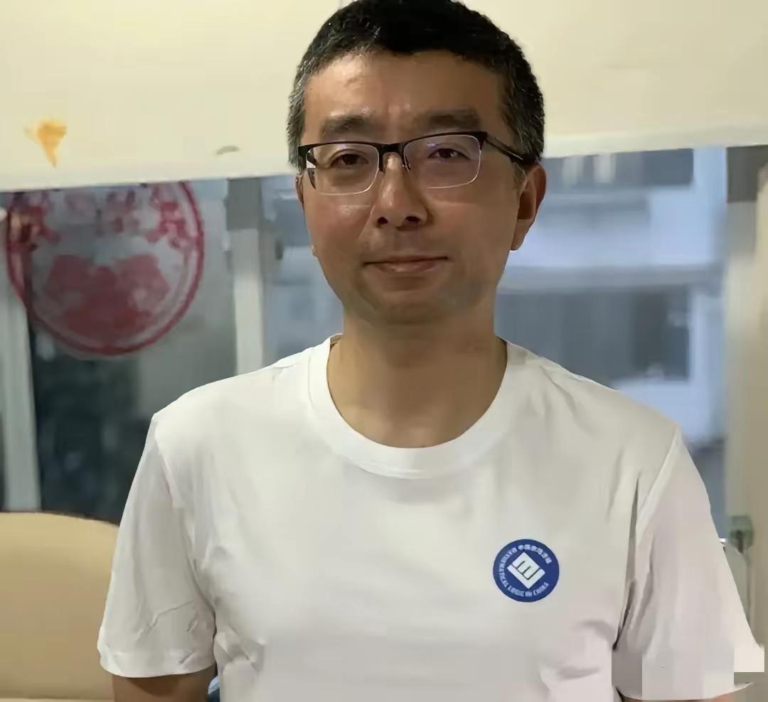 这份院长的辞职信还无法确认其真实性，但短短几句却胜过千言万语，让很多在职场摸爬滚