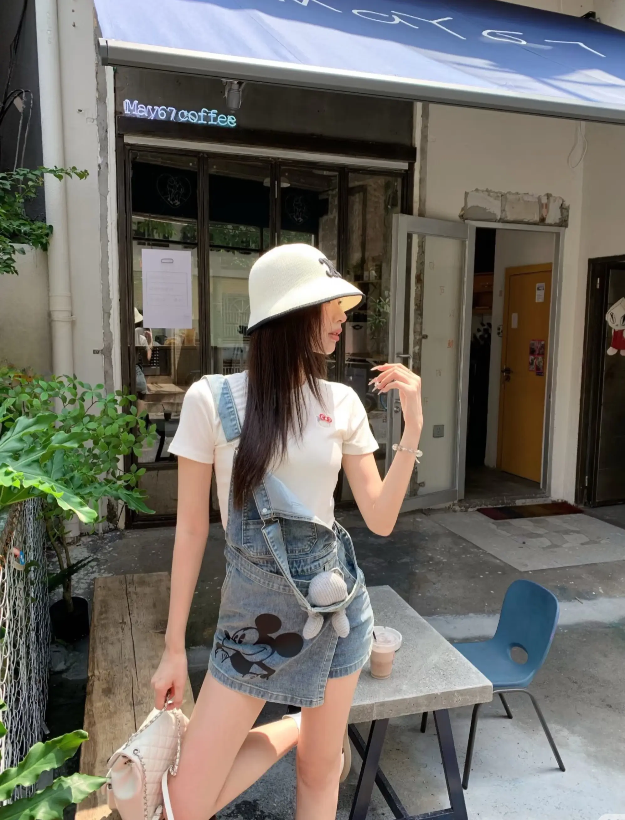 是某天的一瞬间。