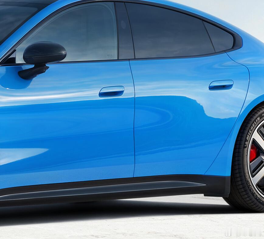 肯定会有机械门把手的，否则就不符合新国标了。实现的方式，估计就像大众ID那个一样