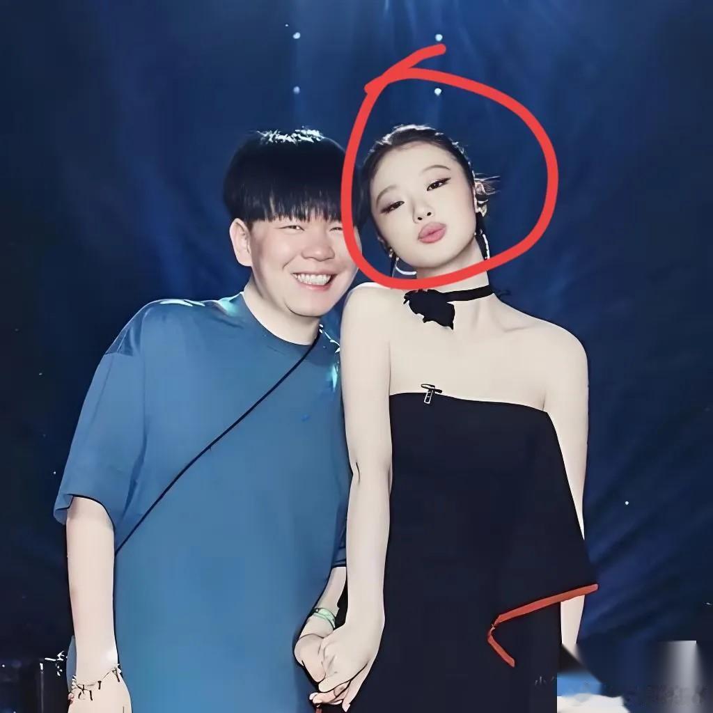 单依纯很难红了， 不是她长得不好看， 也不是她身材一般，很单纯就是因为她的歌声里