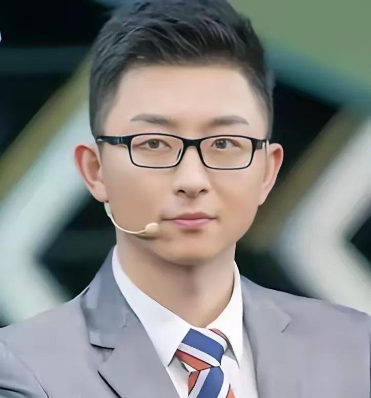 刘也行，高考719 分，理综考了300分满分，河南省理科状元，清华大学超强学霸，