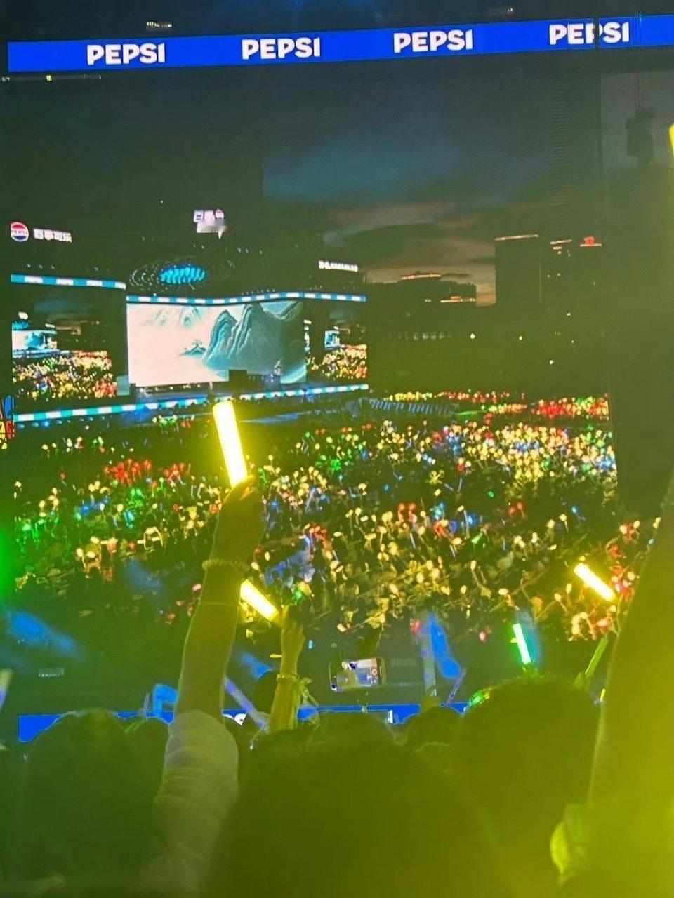 朱志鑫黄海我的天啊，怎么全是朱志鑫的兵阿！！！怎么全是阿！！！！！ ​​​