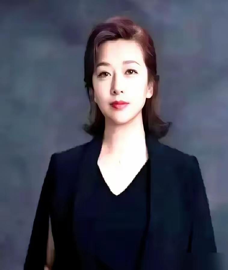 江珊身家过亿，却嫁给了 28 岁还在开货车的田小洁。谁能想到，这个住北京豪宅的女