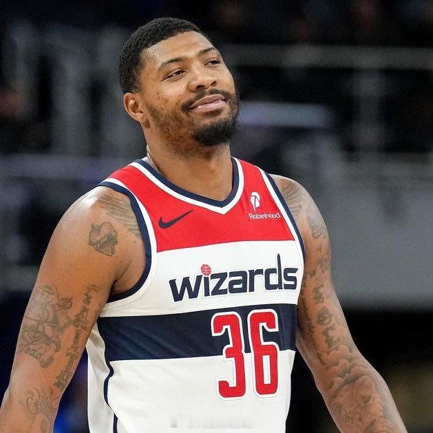Anthony Irwin：塞布尔、多孙穆和斯玛特都是湖人感兴趣的名字 NBA自
