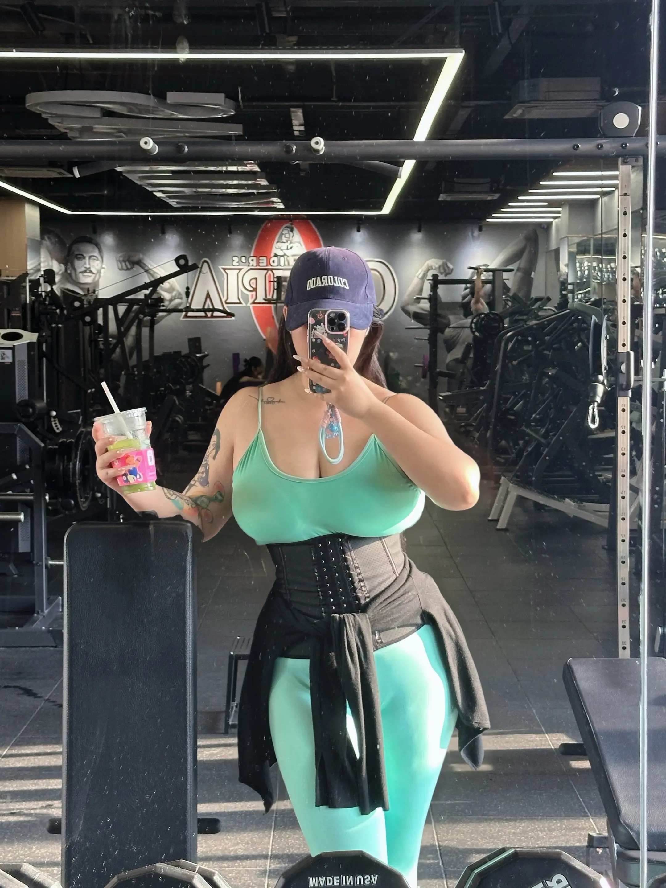 这周工作好忙 都没时间健身了😭