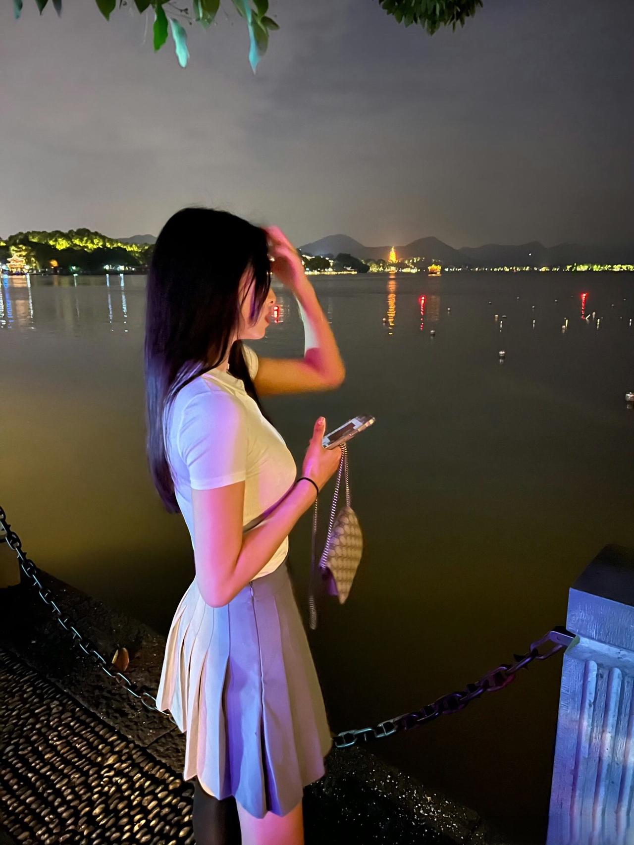 上热门 穿搭 十亿流量扶持计划 御姐 美女