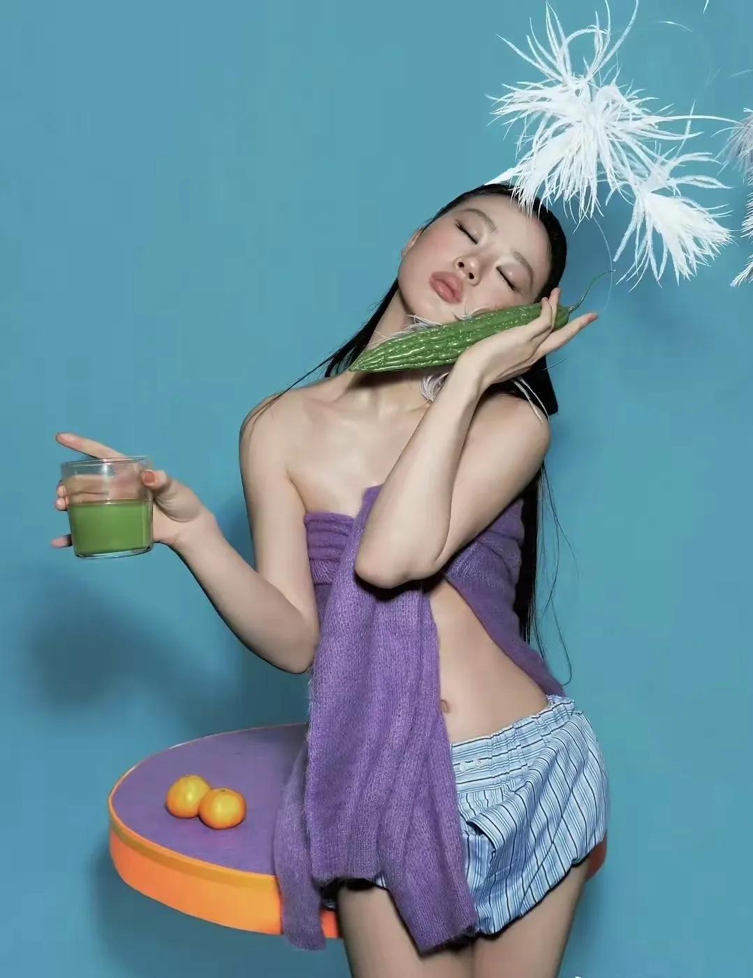 是谁把单依纯的“纯”偷走了？
那么单纯的姑娘
看看，那么好的嗓子，应该走闪闪发亮