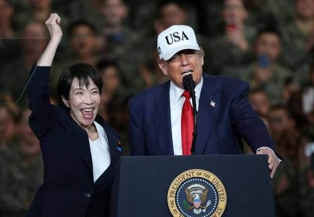 日本军工正深陷一场内外交困的困局。
 
这边刚在海外签下大单，那边自家后院就接连