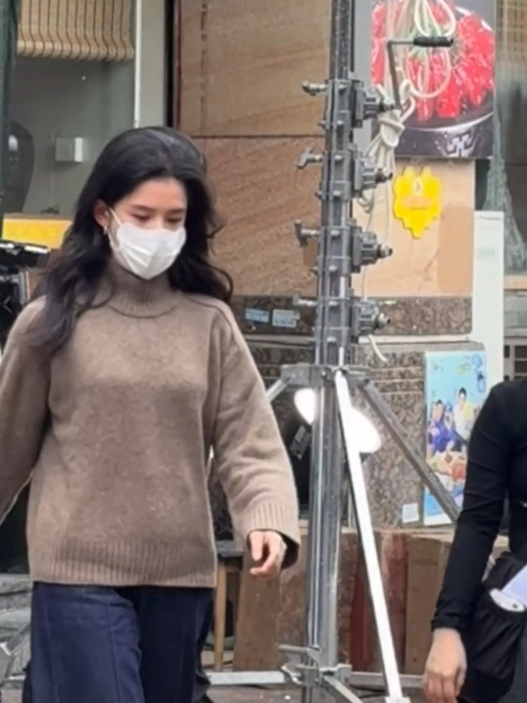 任冬雪来啦！张婧仪任冬雪出妆 张婧仪致我那菜市场的白月光进组