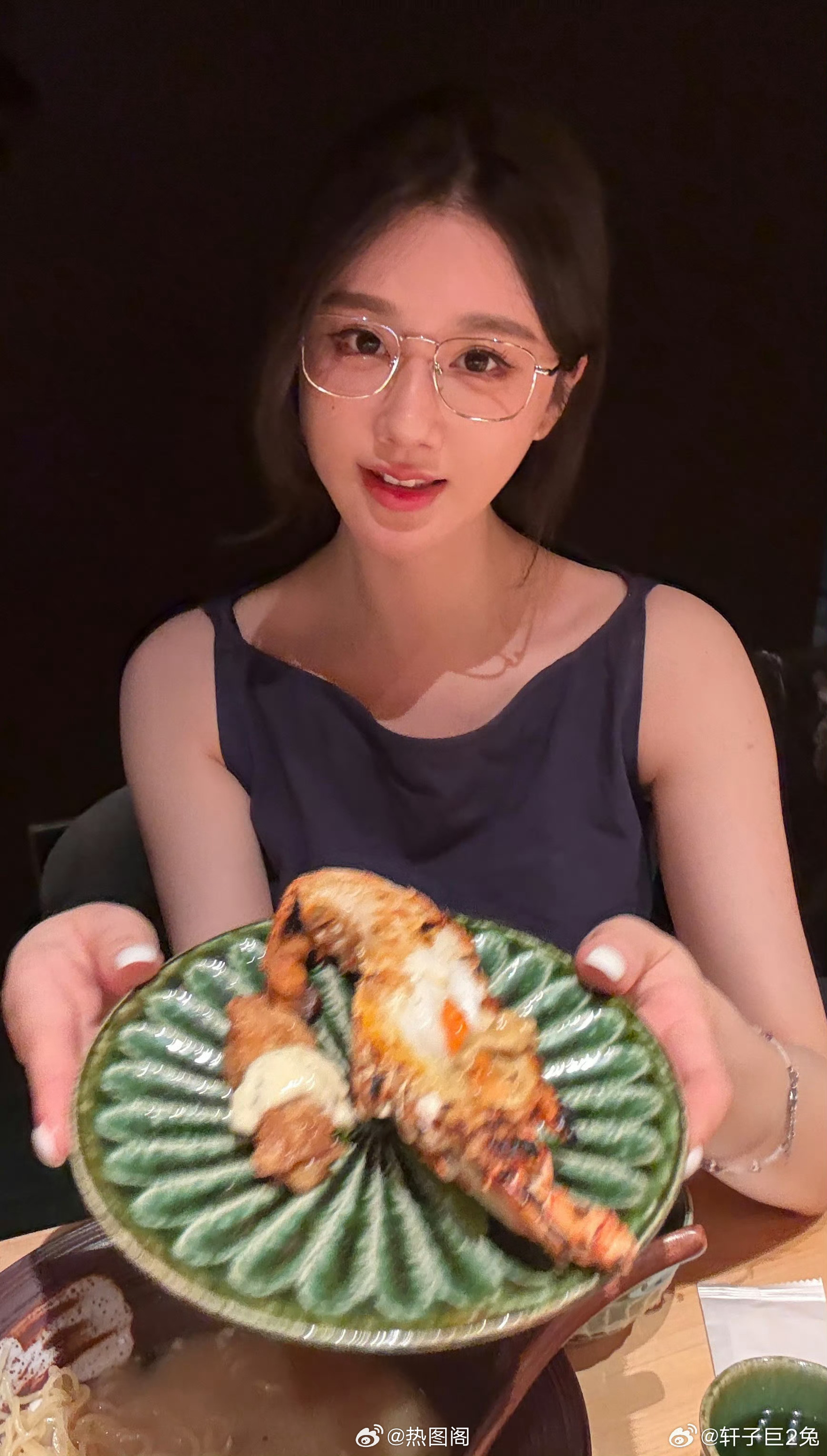 轩子巨二兔 x 好久不见·甚是想念