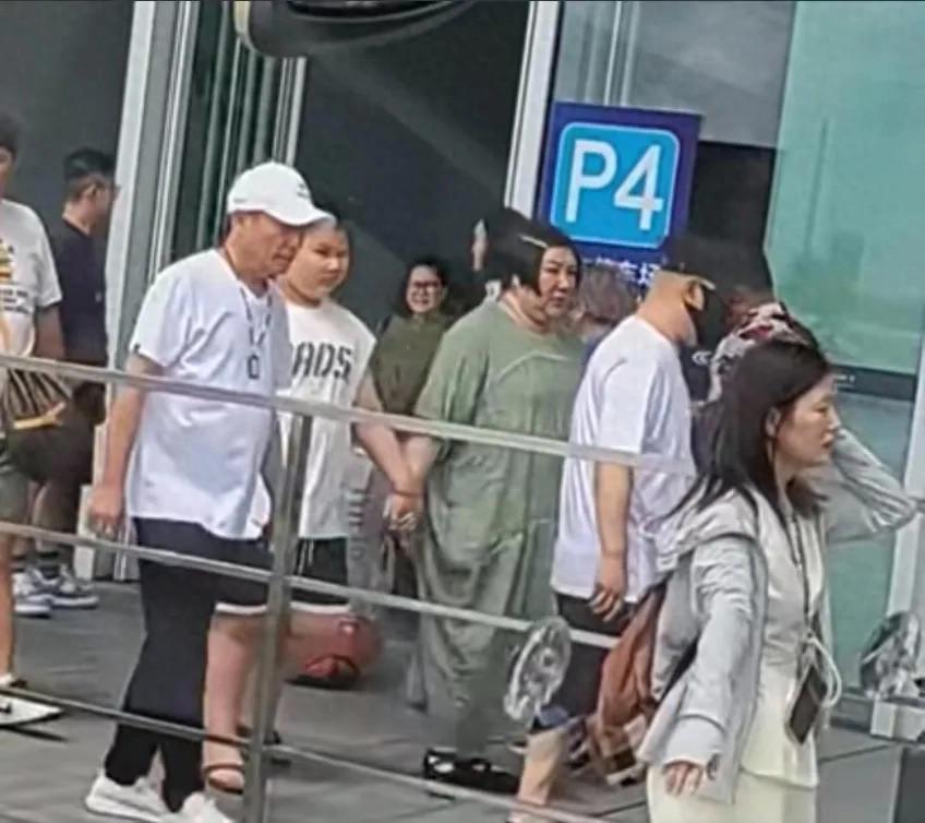 郭家双星命运大不同：郭汾阳“真少爷”光环耀眼，郭麒麟“孤独斗士”何时得温暖？
郭
