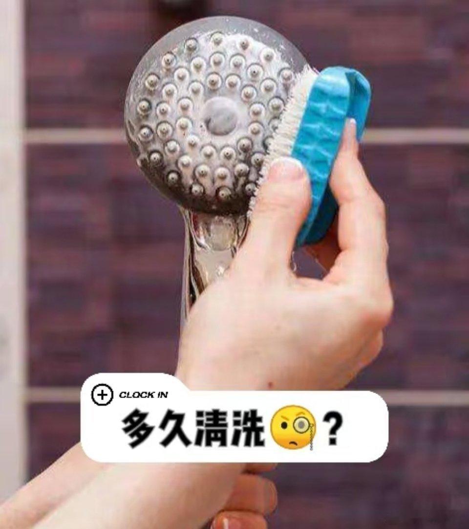 花洒清洗攻略，看这一篇就够！ 不少网友好奇：“花洒到底该多久清洗一次，有没有判断