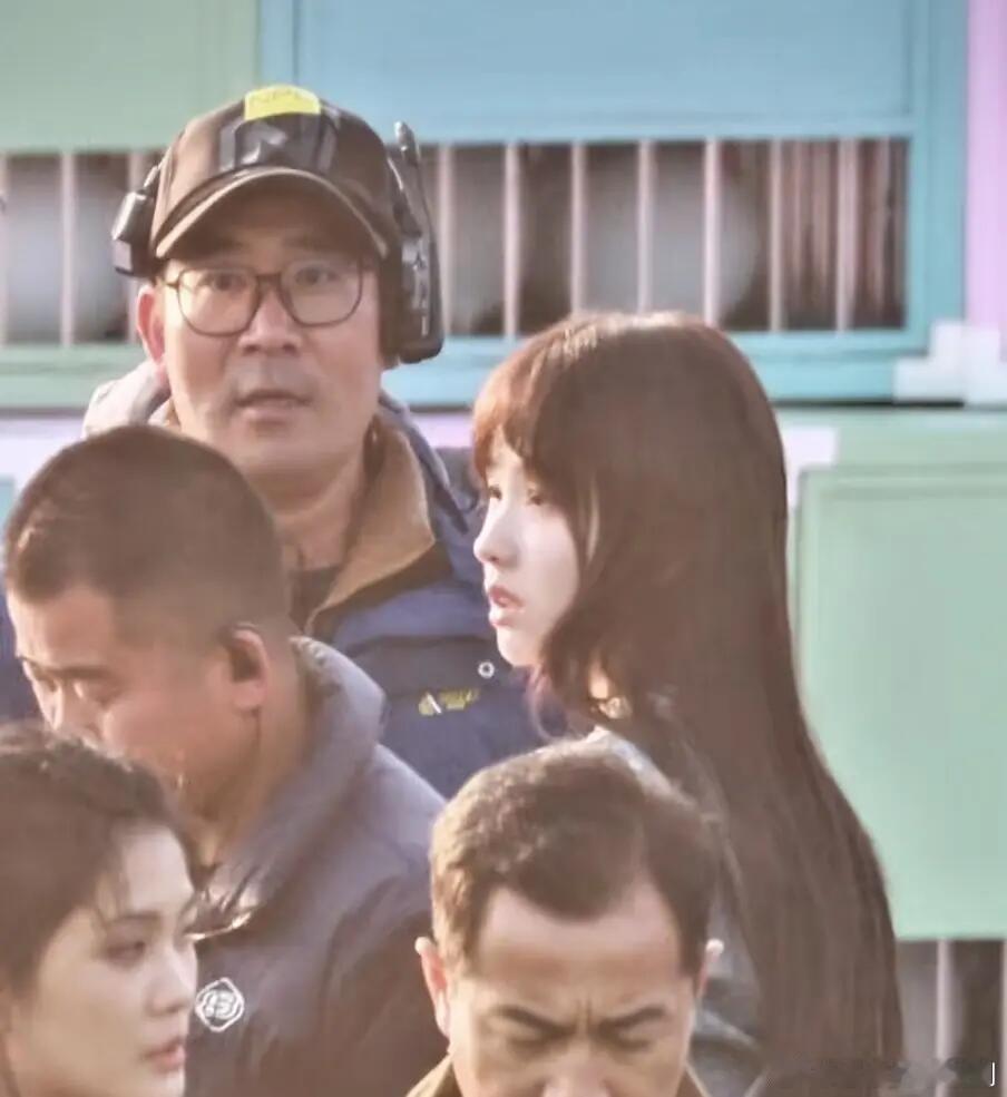 和早期一模一样 懵懵的表情好萌☺️陈都灵‖白幼薇‖今天也没有变成玩偶呢陈都灵