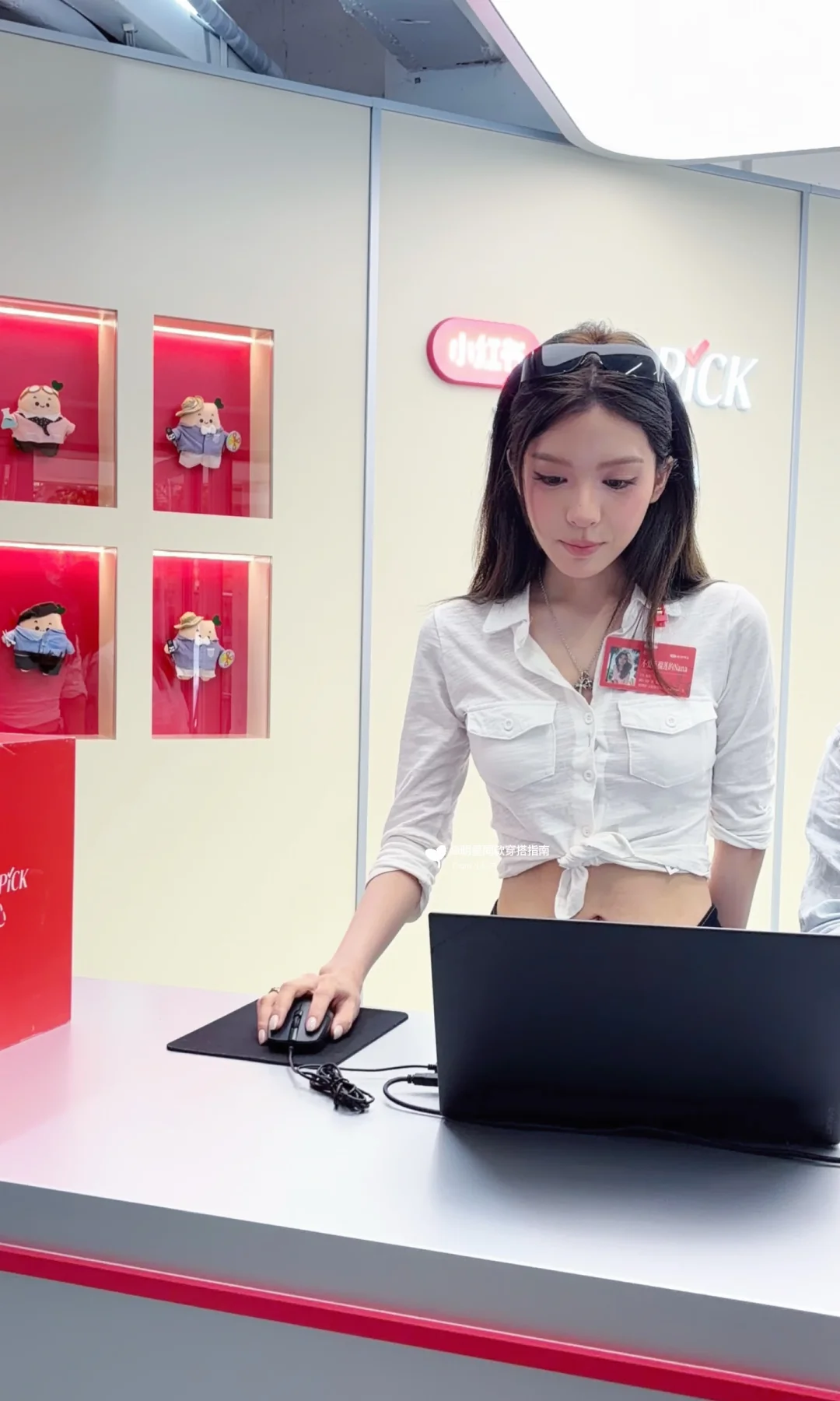 在上海见到不吃榴莲的NANA 她的视频很高质
