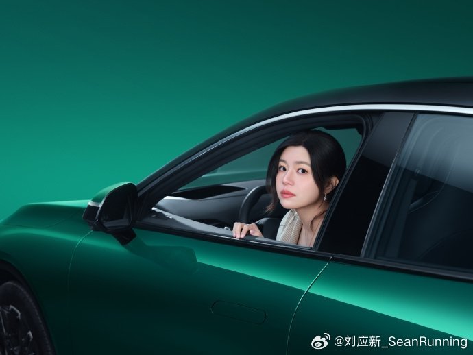 蓝眼狐是L3吗谁说L3级出行只能活在“官方认证”里？蓝眼狐直接把未来拉到眼前！早