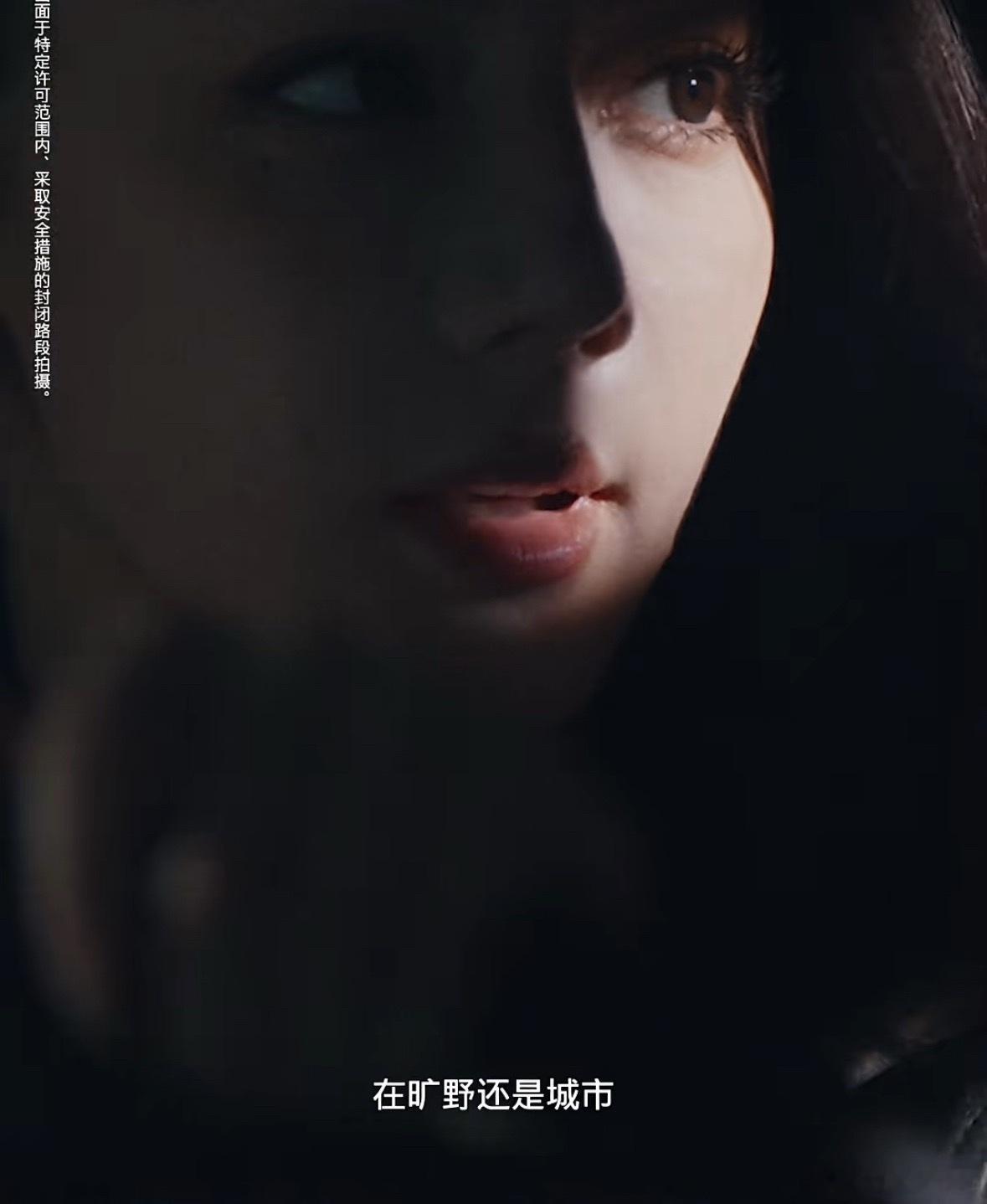 美翻了迪丽热巴代言路虎卫士这波又给本卫士车主涨脸了迪丽热巴代言路虎