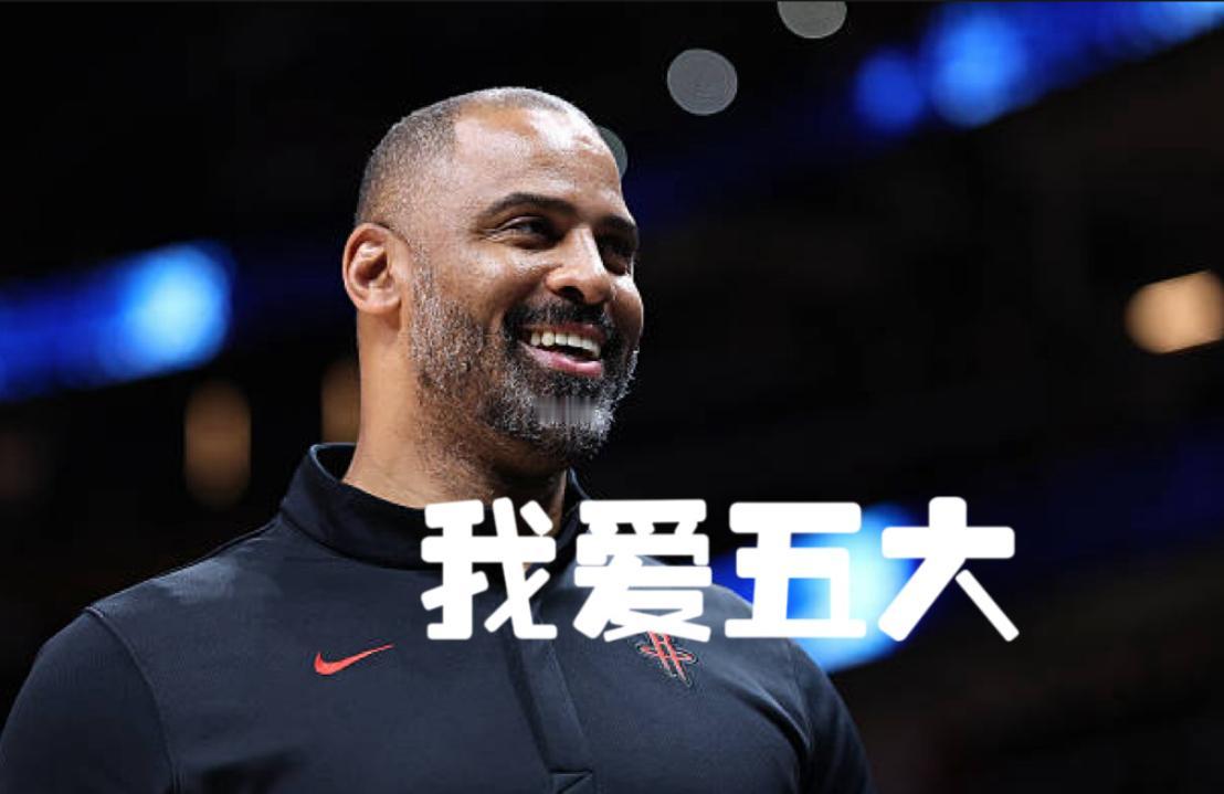 看到乌度卡上五大的时候，我就有不好的预感了。到底教练啥时候能放弃他的五大啊，这种