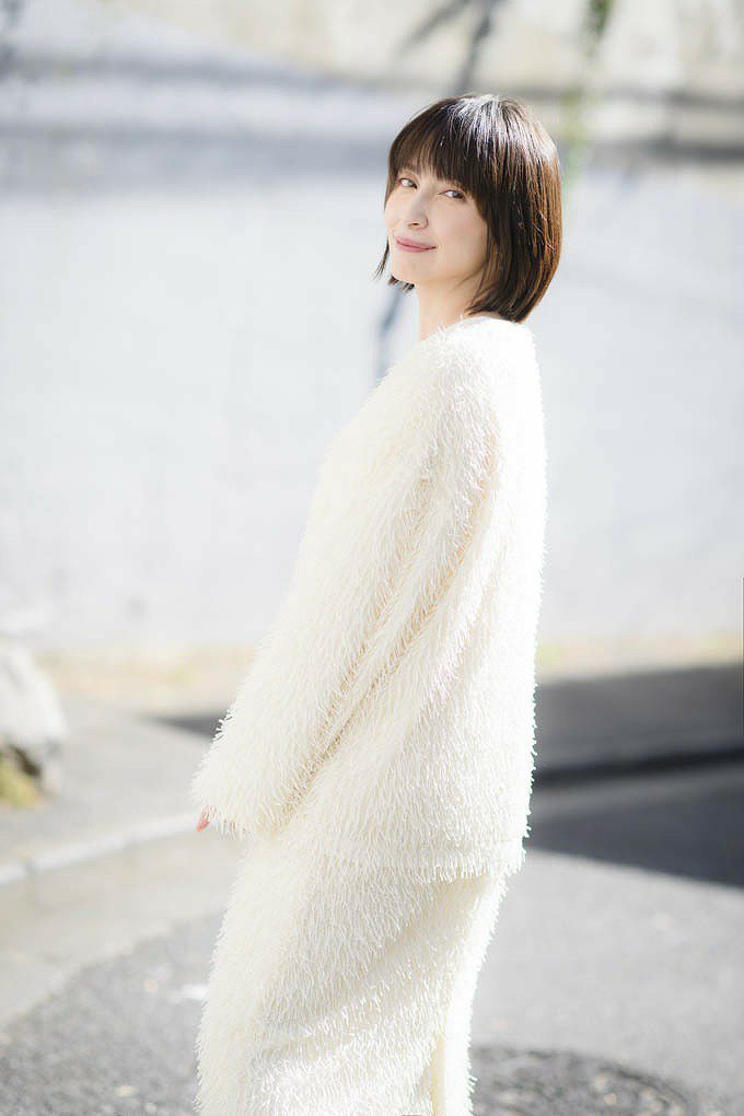 日娱新闻奥菜惠 杂志《story》采访美图 