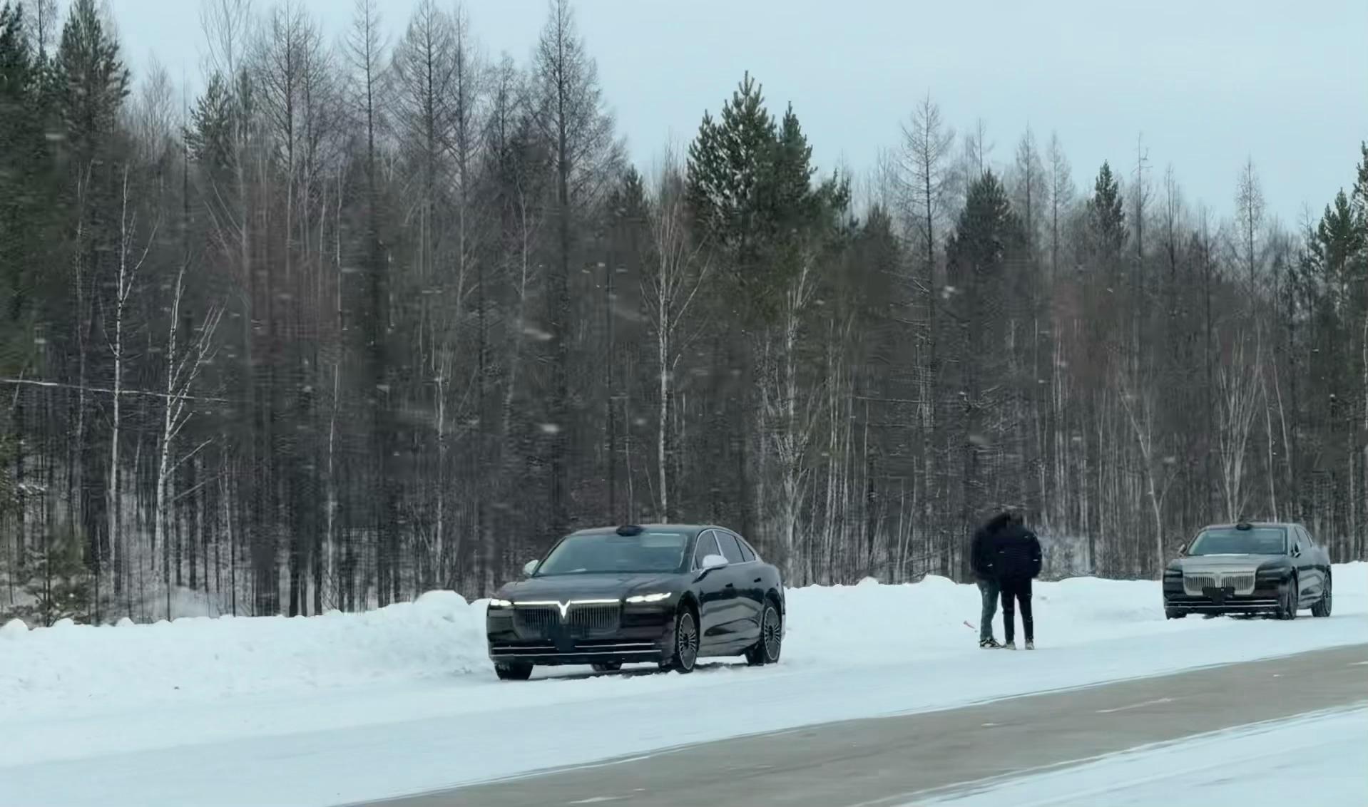 追光 L 下周正式上市，目前在做最后的冬测。