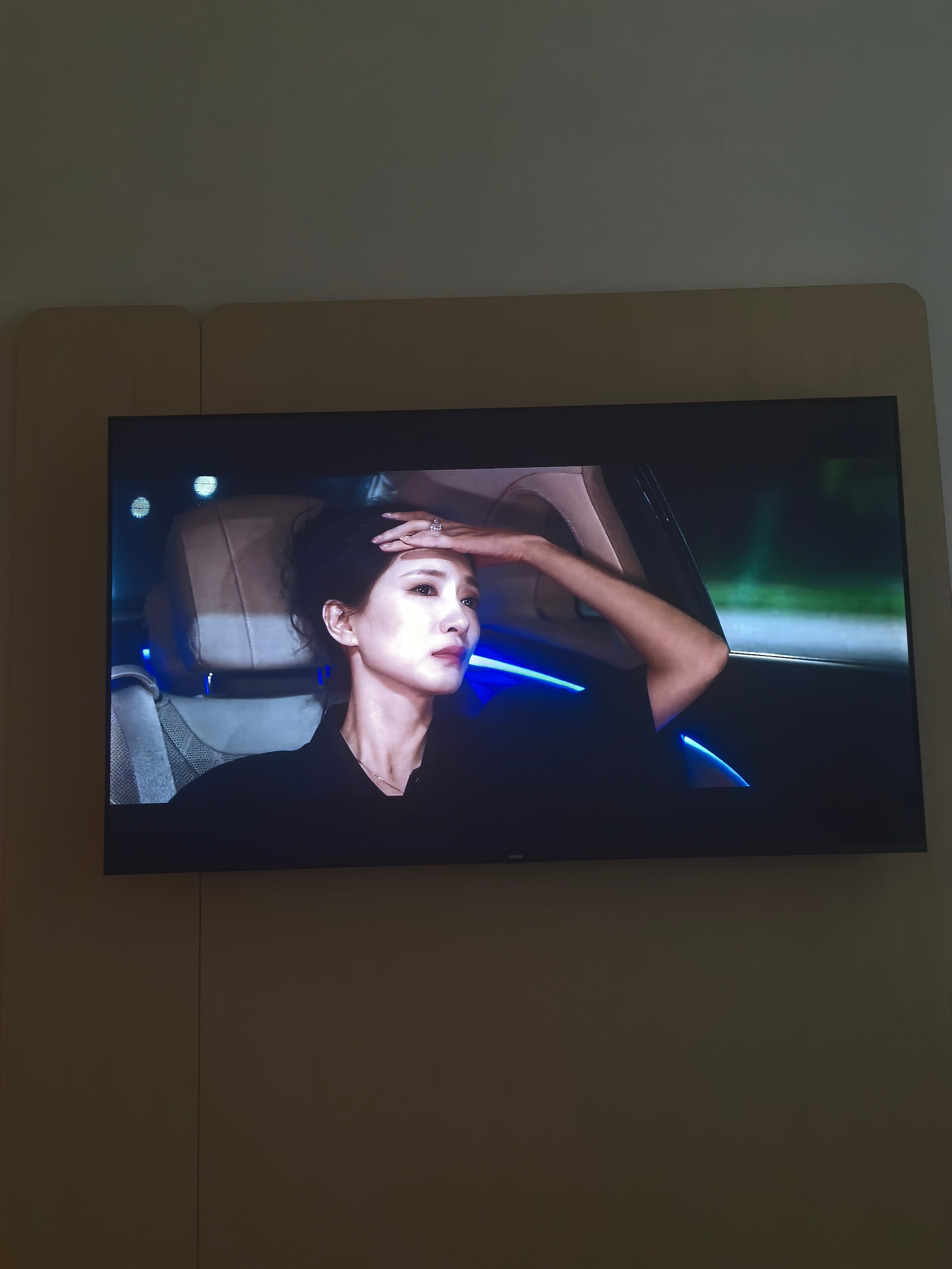 江疏影昨夜将至里这个镜头好美，幻视当年好先生里的江莱