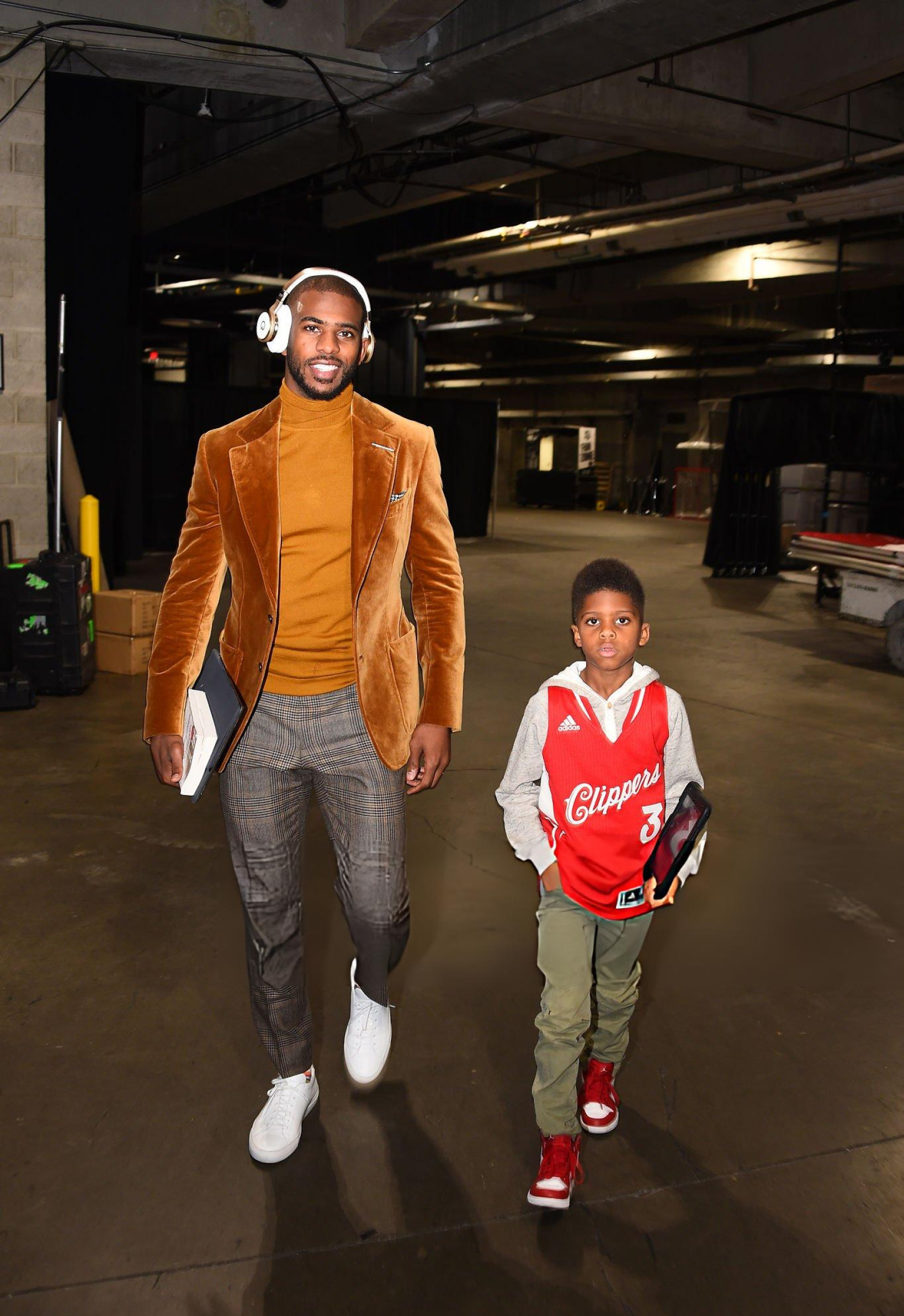 评论区抽个保罗背包大家圣诞夜快乐新赛季篮不住我的观赛搭子  抽奖详情