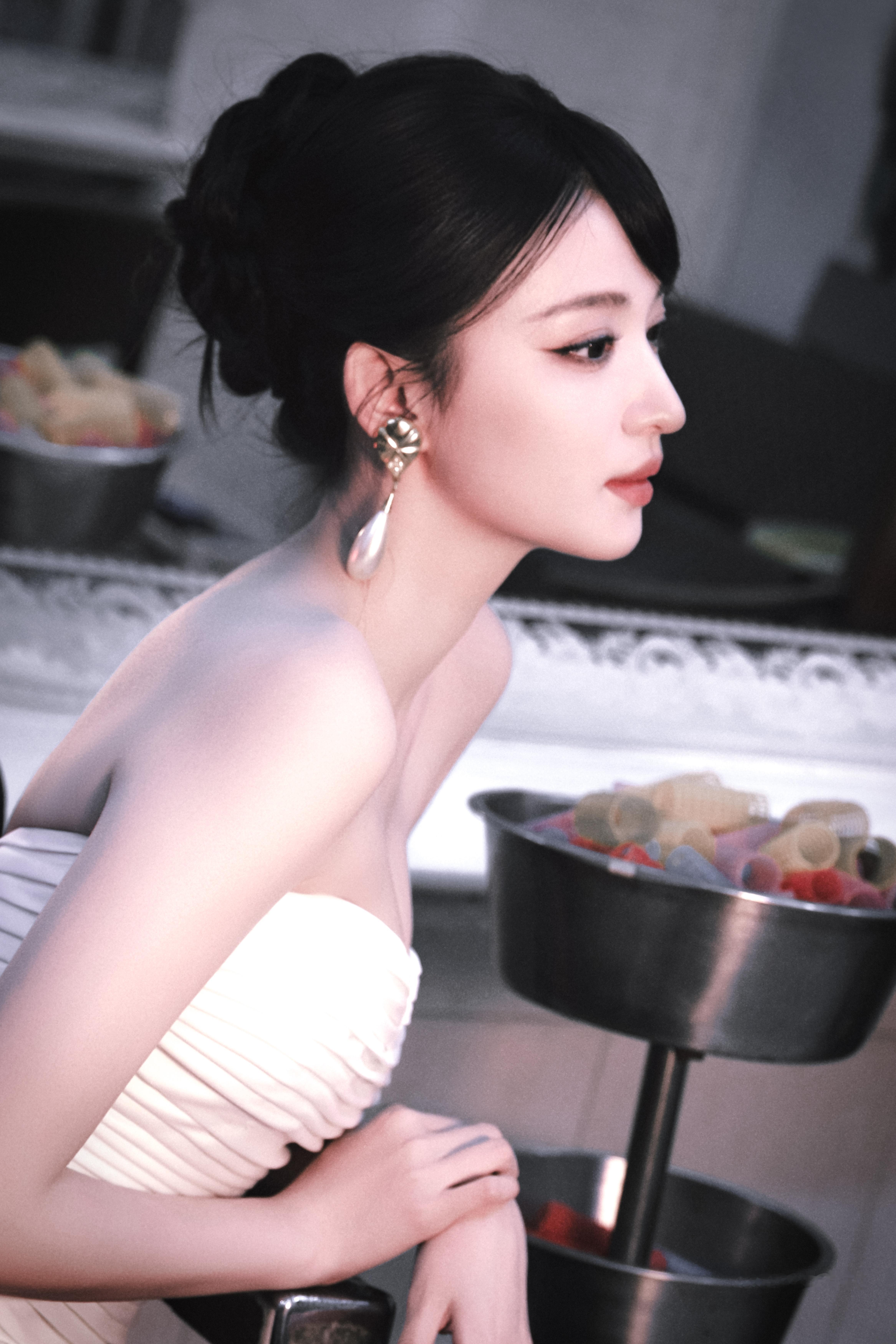 王楚然王楚然 珍珠美人 *尖叫之夜红毯