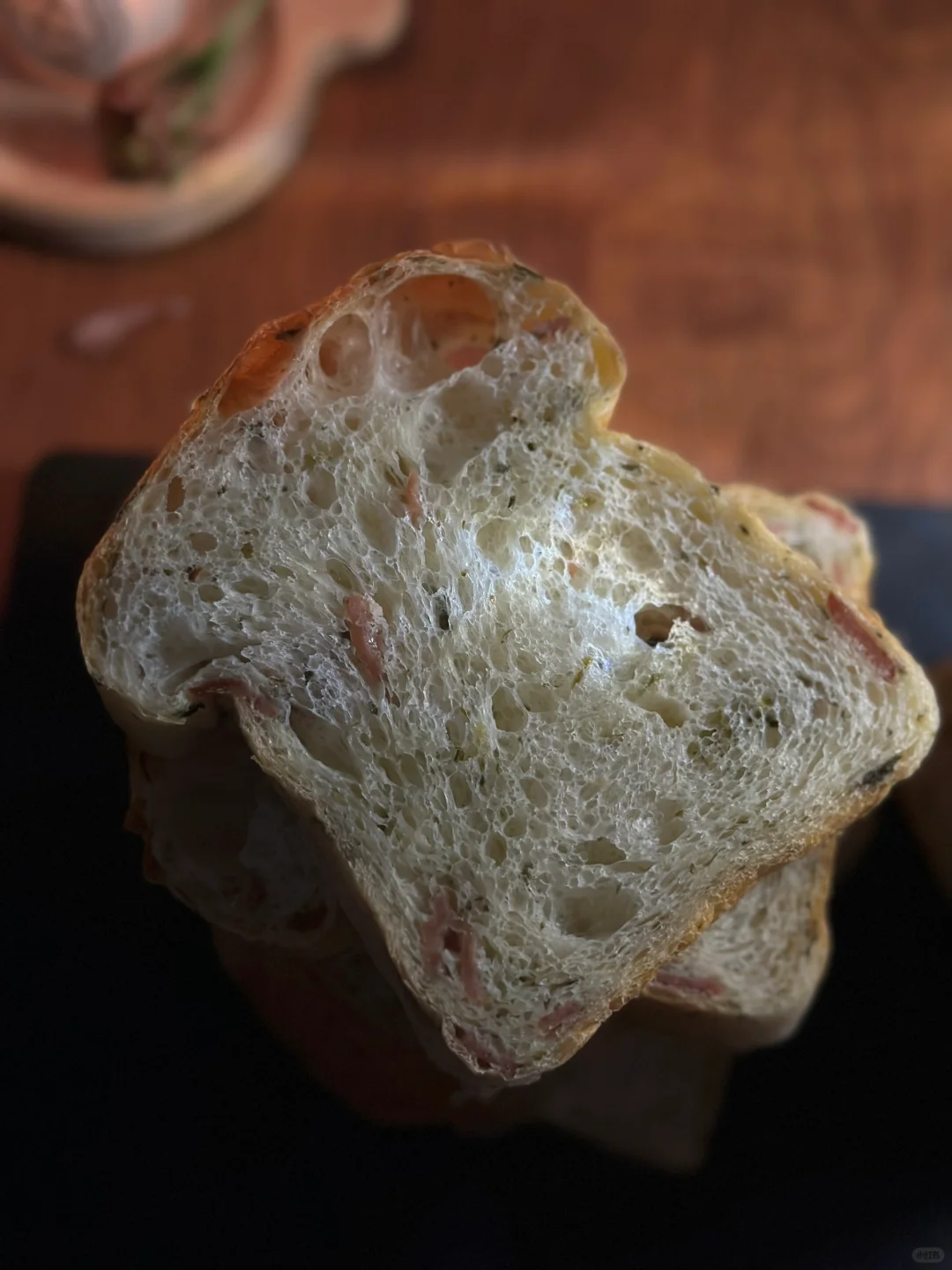 被春天选中的面包｜天然酵母荠菜豆腐吐司